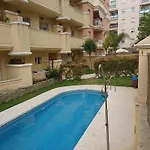 Neptuno 2c Menyber 아파트 *