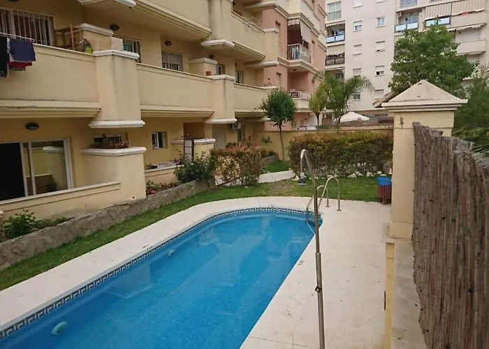 Neptuno 2c Menyber アパート *