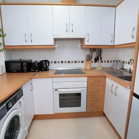 Neptuno 2c Menyber Apartman