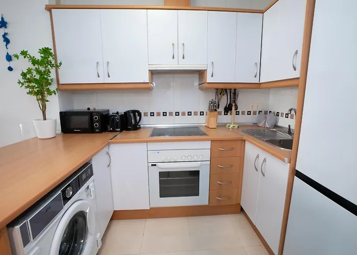 Neptuno 2c Menyber Apartman